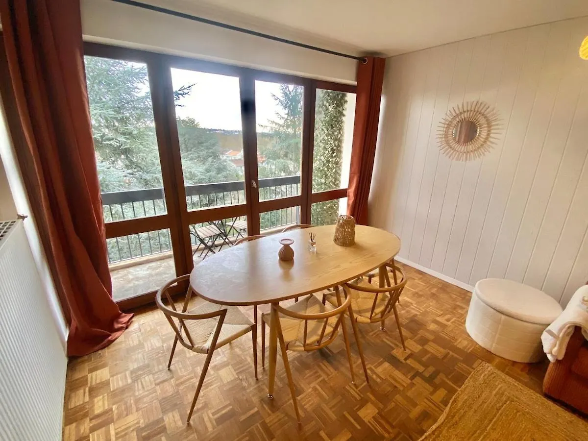 6-People Top Floor Appart, Calm, Metro Toulouse Apartment