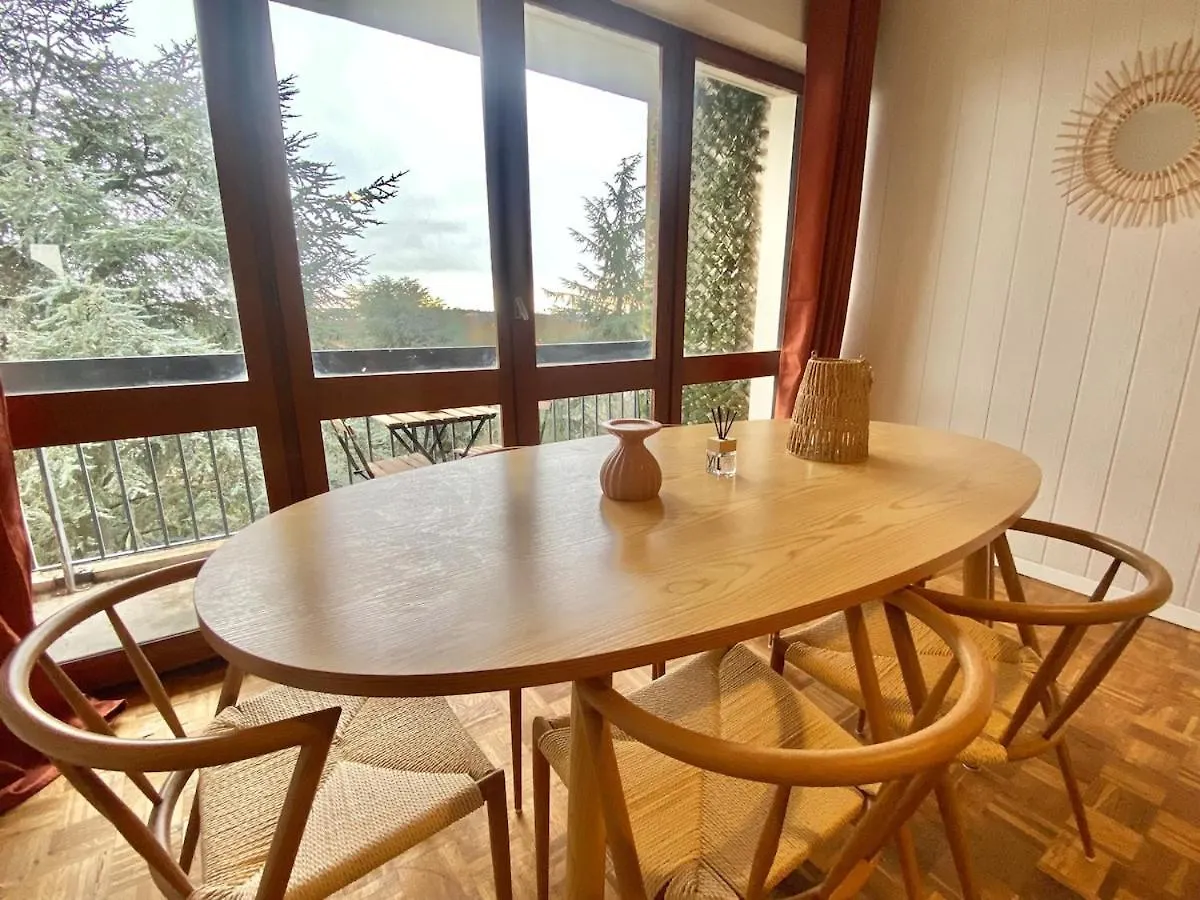 6-People Top Floor Appart, Calm, Metro Toulouse Apartment